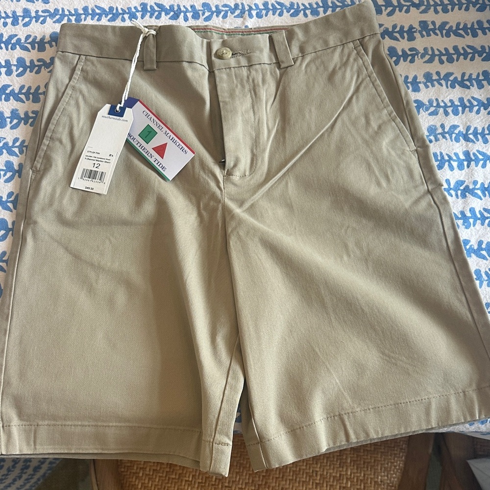 Southern Tide Boys’ Tan Khaki Shorts